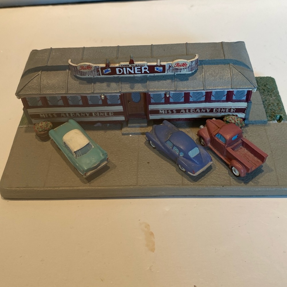 Vintage “Miss Albany Diner”
